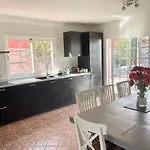 Consuelo - Quiet Location Close To