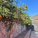 Consuelo - Quiet Location Close To Villa Buzanada