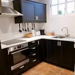 فيلة Consuelo - Quiet Location Close To *