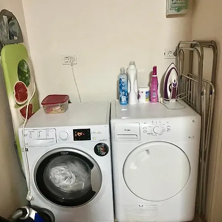 Villa Consuelo - Quiet Location Close To Buzanada