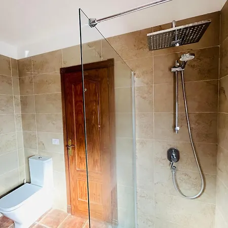 Consuelo - Quiet Location Close To Villa *