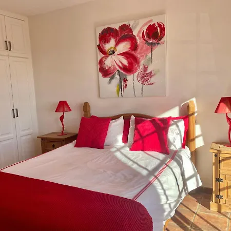 Villa Consuelo - Quiet Location Close To *