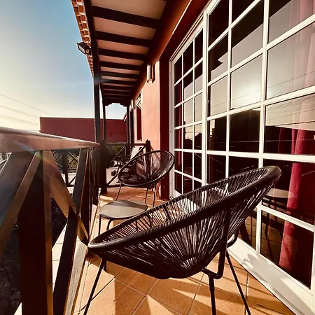 Consuelo - Quiet Location Close To Villa